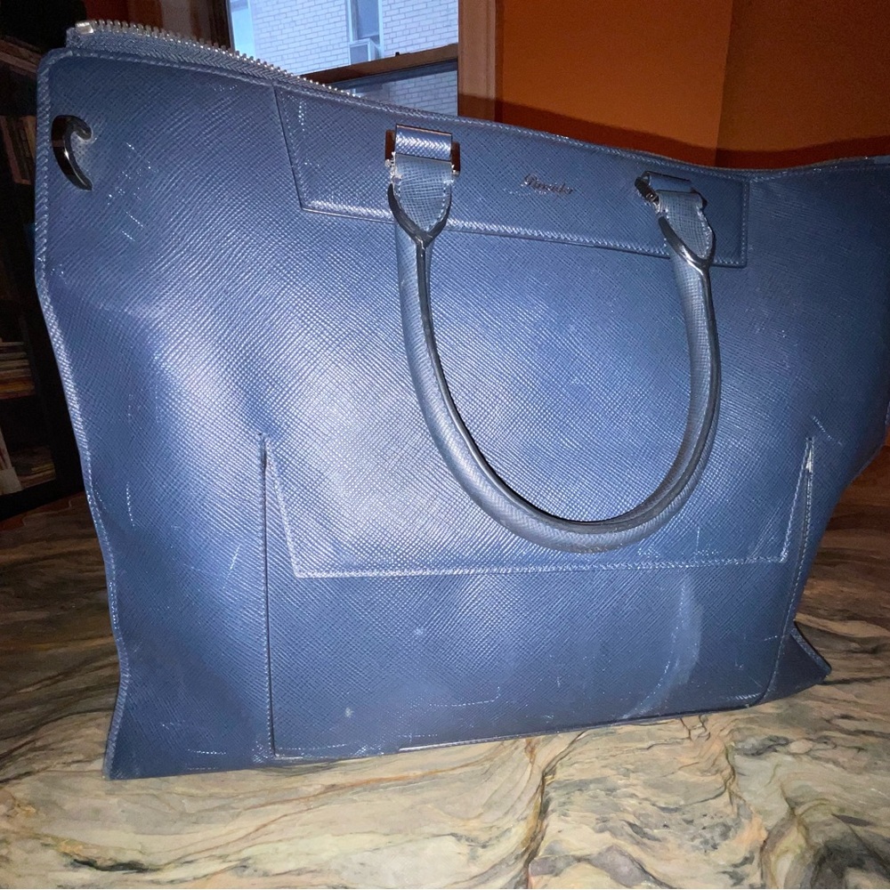 Pineider Rich Blue Leather Travel Bag